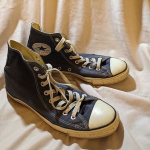 Navy Converse Chuck Taylors